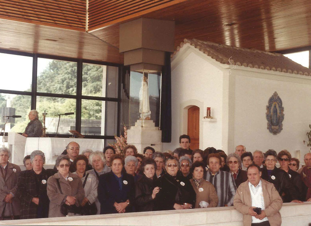 Historia-imagenes-parroquia-los-alamos-39-excursion-fatima-1991