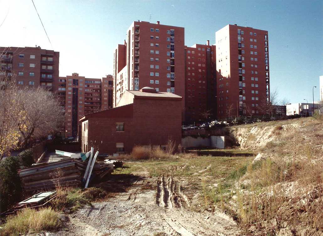 Historia-imagenes-parroquia-los-alamos-45-parroquia-segunda-fase-1993