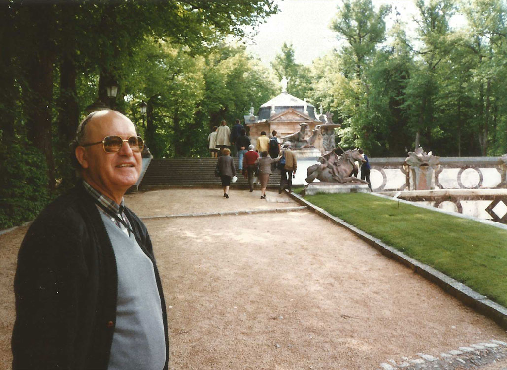 Historia-imagenes-parroquia-los-alamos-94-don-florentino-segovia-mayo-1997